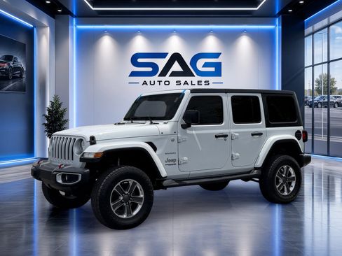 Used 2019 Jeep Wrangler Unlimited Sahara AWD/4WD image 9