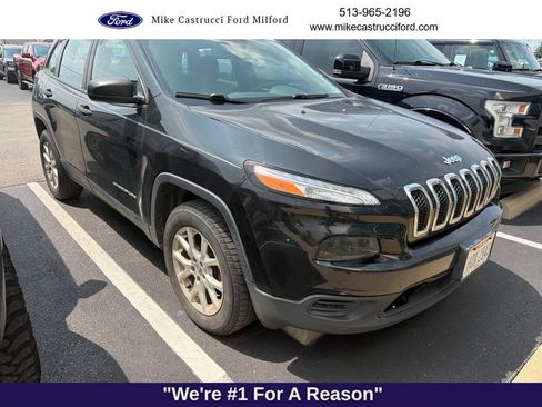 Used 2017 Jeep Cherokee Sport AWD/4WD image 3