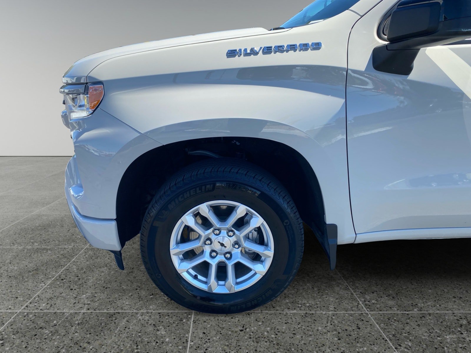 Used 2026 Chevrolet Silverado 1500 RST RWD image 14