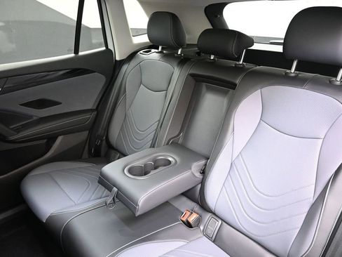 New 2026 Volkswagen Tiguan SE AWD/4WD image 20