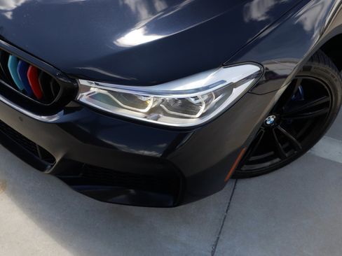 Used 2018 BMW 640i Gran Turismo xDrive w/ M Sport Package AWD/4WD image 38