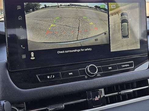 Used 2025 Mitsubishi Outlander SE AWD/4WD image 14