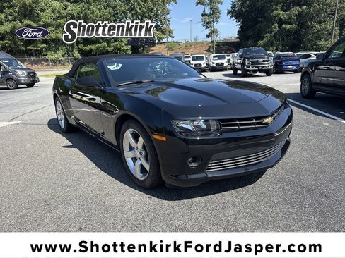 Used 2015 Chevrolet Camaro LT RWD image 1