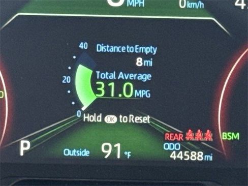 Used 2024 Toyota RAV4 XLE w/ Convenience Package image 16