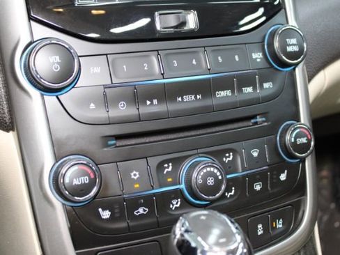 Used 2014 Chevrolet Malibu LTZ image 19