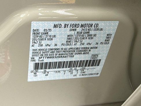 Used 2025 Ford Maverick Lariat w/ 4K Tow Package AWD/4WD image 29
