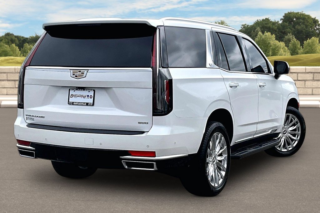 Used 2023 Cadillac Escalade Premium Luxury AWD/4WD image 9
