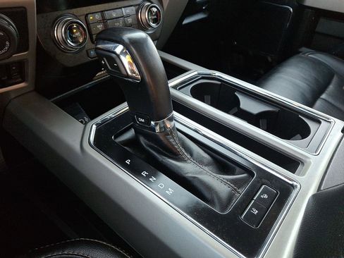 Used 2020 Ford F150 Lariat w/ Equipment Group 502A Luxury image 15