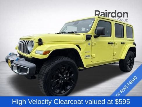Used 2024 Jeep Wrangler Unlimited Sahara AWD/4WD image 3