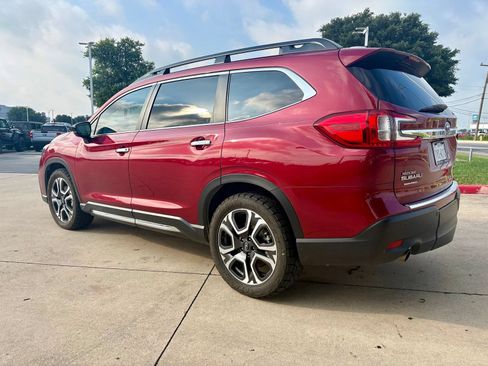 Used 2024 Subaru Ascent Touring AWD/4WD image 7