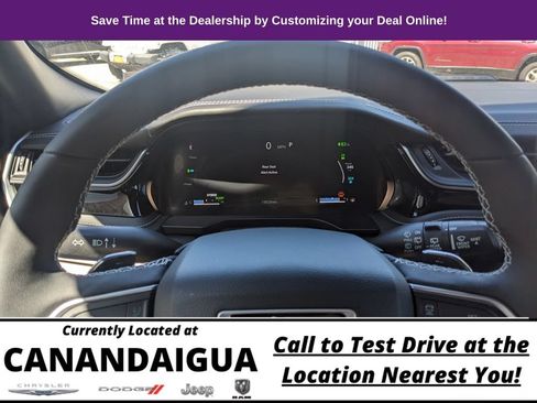 Used 2022 Jeep Grand Cherokee Limited 4xe w/ Luxury Tech Group II AWD/4WD image 21