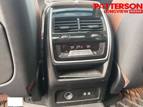Used 2021 BMW X7 xDrive40i w/ Executive Package AWD/4WD image 29
