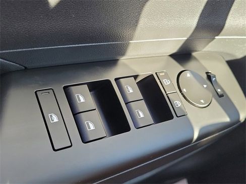 New 2026 Hyundai Kona SE image 16