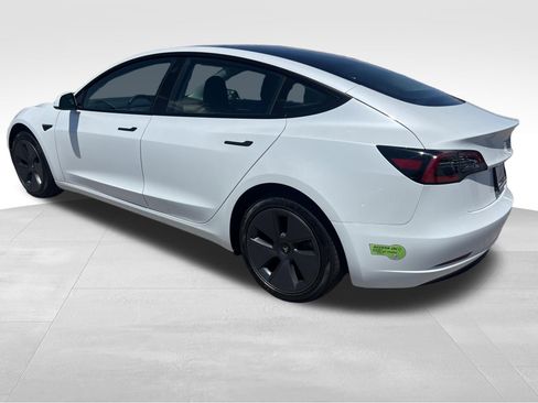 Used 2023 Tesla Model 3 Standard Range RWD image 6