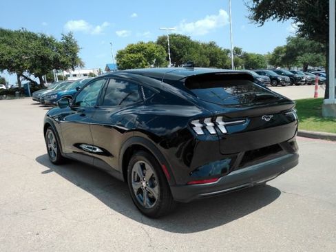 Used 2023 Ford Mustang Mach-E Select RWD image 9