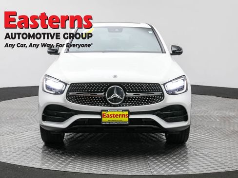 Used 2023 Mercedes-Benz GLC 300 4MATIC Coupe image 2