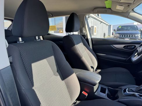 Used 2020 Nissan Rogue Sport S w/ Appearance Package AWD/4WD image 20