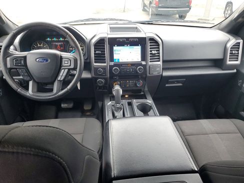 Used 2016 Ford F150 XLT w/ Equipment Group 302A Luxury image 9