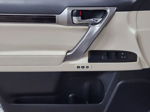 Used 2022 Lexus GX 460 Premium w/ Premium Package AWD/4WD image 37