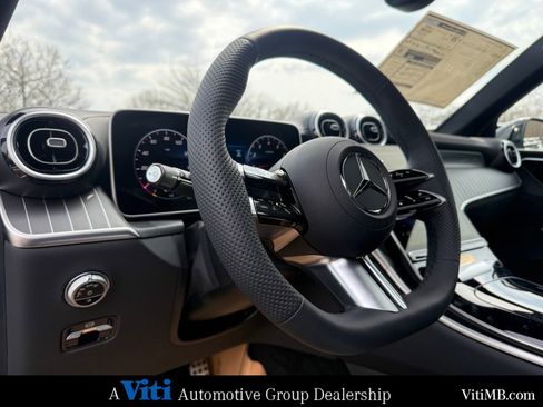 Used 2026 Mercedes-Benz GLC 300 4MATIC image 12