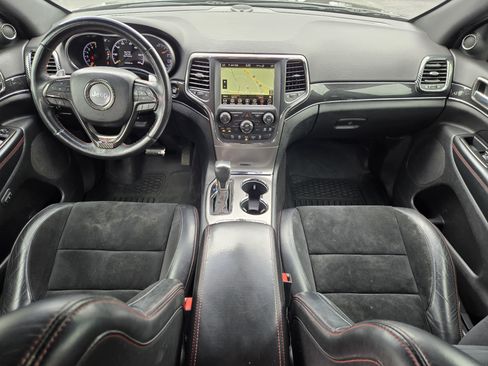 Used 2018 Jeep Grand Cherokee Trailhawk AWD/4WD image 15