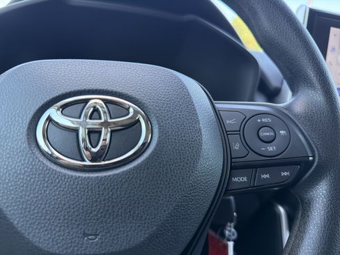 Certified 2024 Toyota RAV4 LE FWD image 8