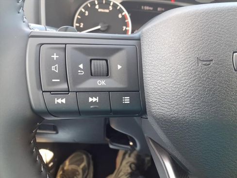 New 2026 Nissan Rogue SV FWD image 15