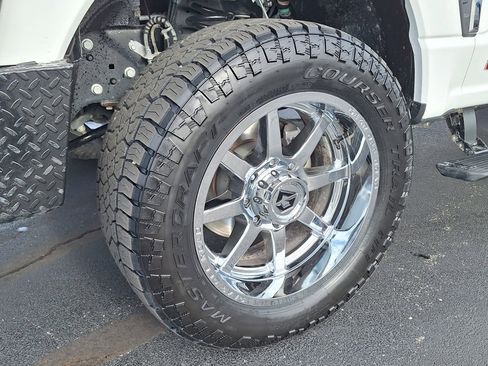 Used 2025 Ford F350 King Ranch w/ Chrome Package image 35