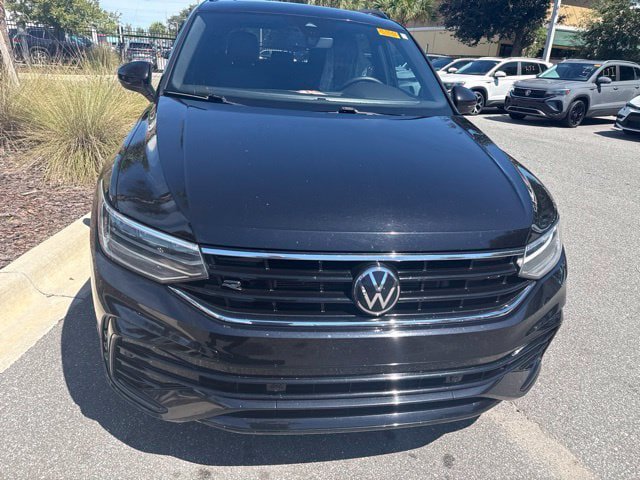 Used 2022 Volkswagen Tiguan SE R-Line FWD image 4