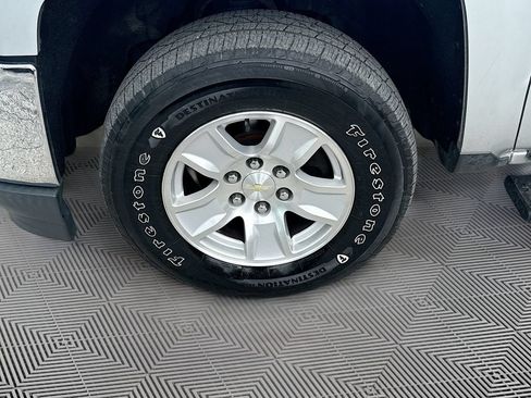 Used 2017 Chevrolet Silverado 1500 LT w/ All Star Edition AWD/4WD image 30