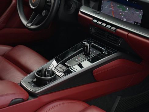 Used 2020 Porsche 911 Carrera S RWD image 32