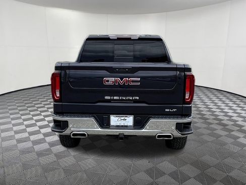 Used 2022 GMC Sierra 1500 SLT w/ SLT Premium Plus Package AWD/4WD image 5