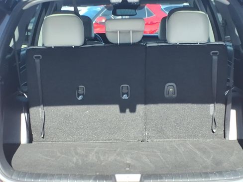 Used 2020 Hyundai Palisade SEL FWD image 17
