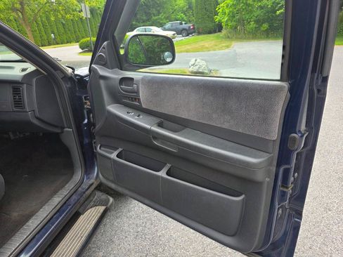 Used 2003 Dodge Dakota Sport AWD/4WD image 14