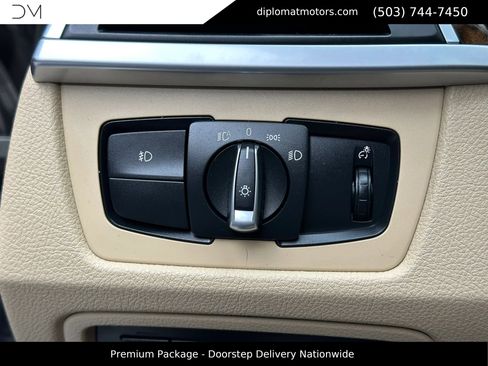 Used 2018 BMW 328d xDrive Sedan image 32