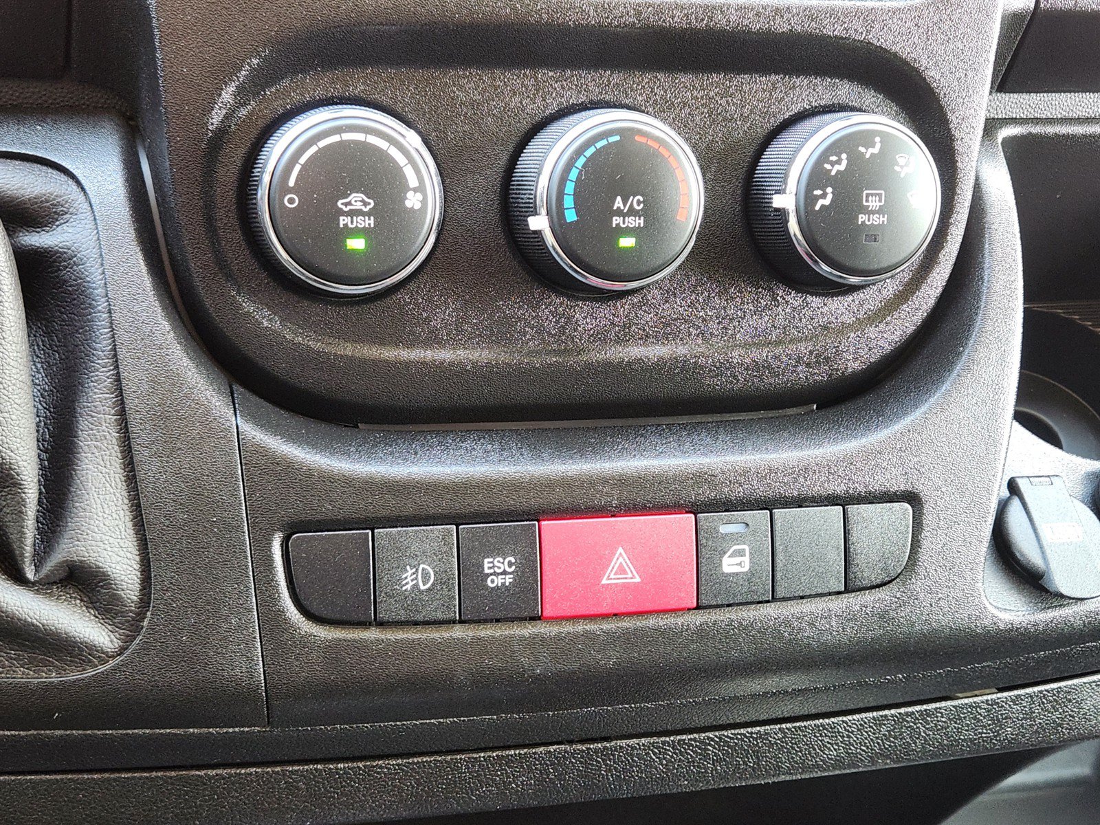 Used 2021 RAM ProMaster 1500 w/ Convenience Group FWD image 15