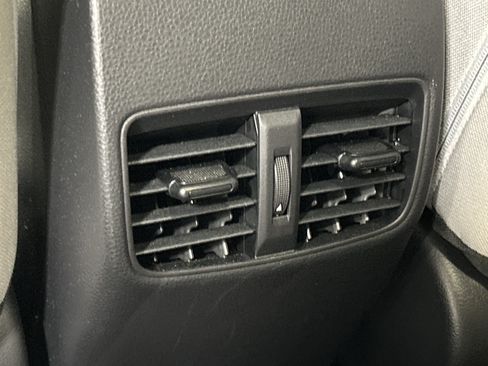 Used 2026 Toyota Corolla Cross L FWD image 29