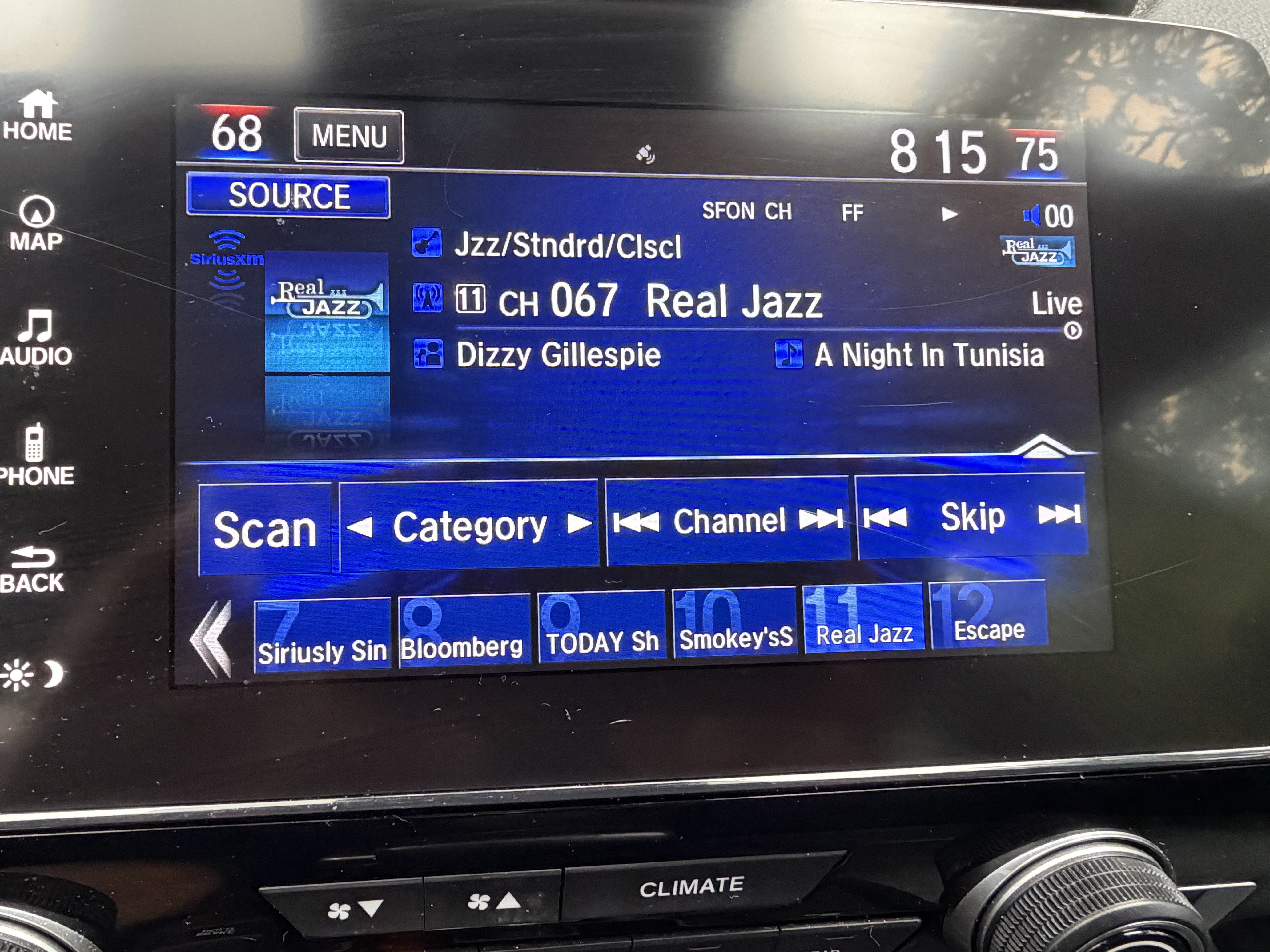 Used 2019 Honda CR-V Touring image 25