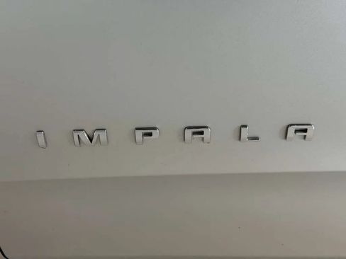 Used 2014 Chevrolet Impala LT w/ Convenience Package FWD image 13