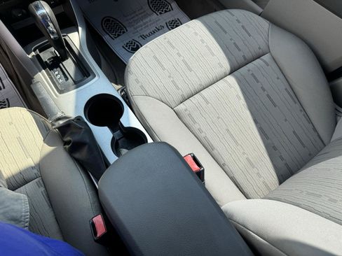 Used 2009 Ford Focus SE FWD image 32