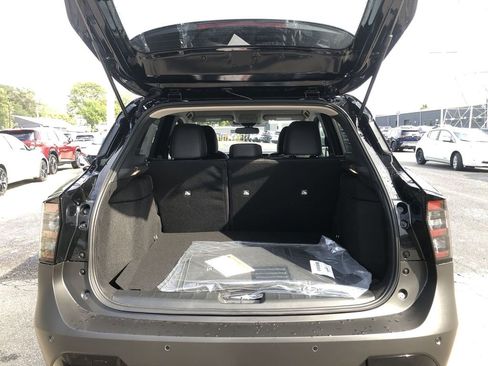 New 2026 Nissan Kicks SR w/ Cold Weather Package AWD/4WD image 15