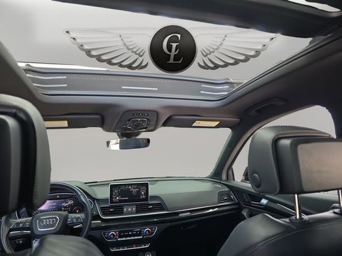 Used 2020 Audi SQ5 Premium Plus w/ Premium Plus Package image 12