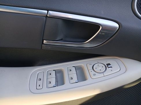 Used 2023 Hyundai Sonata SEL w/ Convenience Package image 10