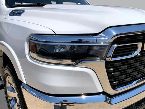 Used 2025 RAM 1500 Big Horn AWD/4WD image 28
