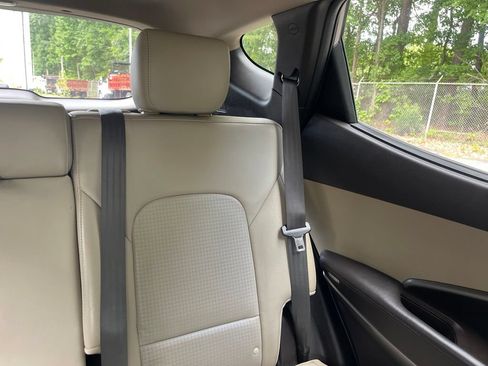 Used 2014 Hyundai Santa Fe Sport w/ Technology Package 04 FWD image 12