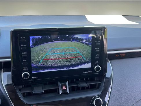 Certified 2022 Toyota Corolla LE FWD image 21