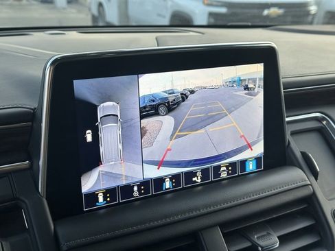 Used 2021 Chevrolet Tahoe LT w/ LT Signature Package image 9