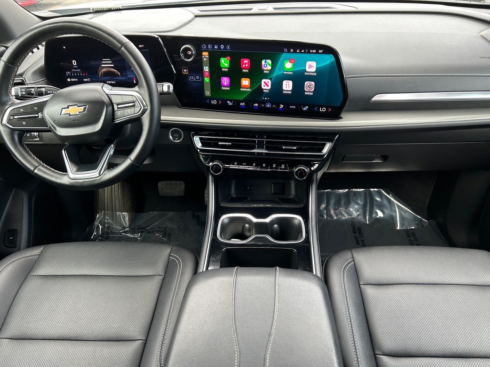 Used 2025 Chevrolet Traverse LT AWD/4WD image 16