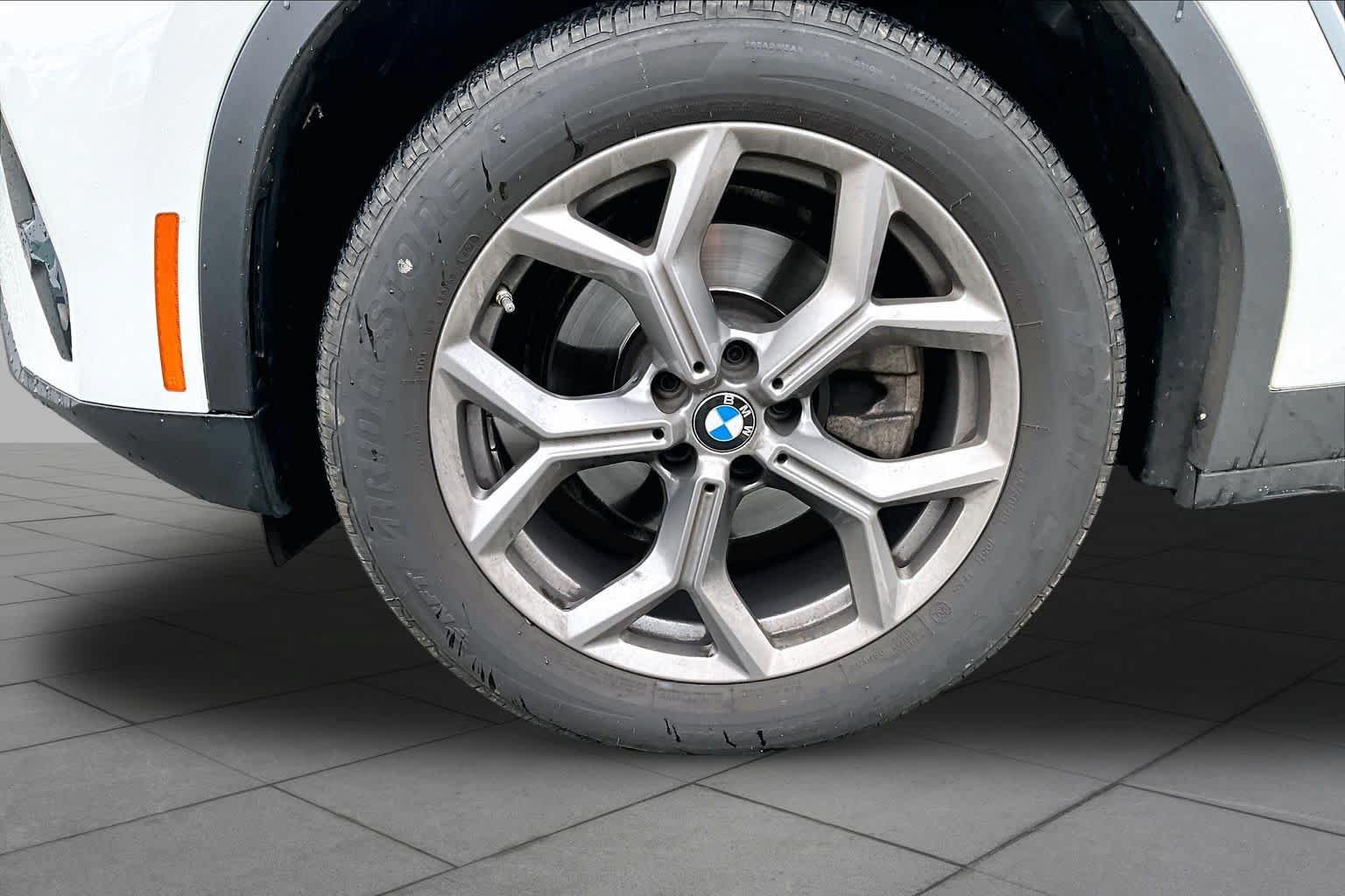 Used 2022 BMW X3 xDrive30i w/ Convenience Package AWD/4WD image 11