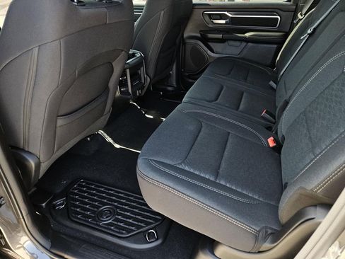 New 2026 RAM 1500 4x4 Crew Cab image 9